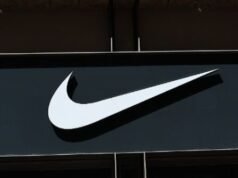 L’Agenzia per la parità di lavoro indaga su Nike per discriminazione anti-bianca