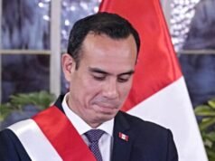 Il Perù spodesta il suo presidente, l’ottavo in 10 anni, 5 mesi prima della fine del mandato