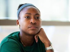 La stella del tennis svegliata Coco Gauff dice di essere “orgogliosa di essere americana”, ma non le piace “quello che sta succedendo”