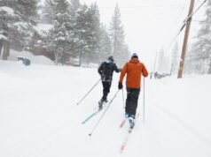 La comunità sciistica di Sugar Bowl vacilla dopo che le vittime di valanghe sono state identificate come madri di giovani corridori