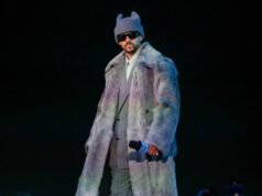 Bad Bunny può tenere la politica lontana dal microfono, ma la sua presenza al Super Bowl la dice lunga