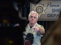 Lo sceriffo dice che la caccia a Nancy Guthrie potrebbe richiedere “settimane, mesi o anni”, ma “troveremo questo ragazzo”