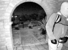 Gli investigatori di Nancy Guthrie probabilmente rintracciano quattro elementi: ex agente dell’FBI