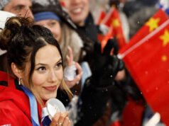 La cinese Eileen Gu sconvolta dalla domanda del giornalista sull’oro perduto alle Olimpiadi