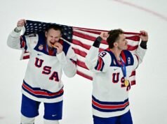 Il post della Casa Bianca dopo la vittoria degli Stati Uniti nell’hockey sul Canada suscita polemiche