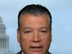 La legge SAVE è “l’equivalente della legge Show Me Your Papers”