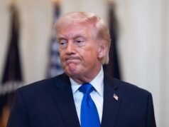 Trump promette ritorsioni contro i paesi che “giocano” con nuove tariffe