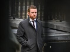 Morgan McSweeney, aiutante principale del primo ministro britannico Keir Starmer, si dimette dopo lo scandalo Mandelson-Epstein