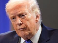 “Posso distruggere il Paese”: lo sfogo di Trump dopo che la Corte Suprema ha boicottato la sua politica chiave