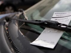 Il comune si scusa dopo che gli autisti hanno pagato più del dovuto per centinaia di multe per divieto di sosta