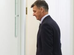 Una “bomba a orologeria” sotto la scrivania del nuovo leader dell’opposizione