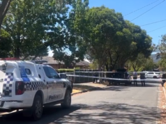 Arrestato un uomo dopo che una donna è stata trovata morta in casa nella zona est di Melbourne