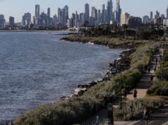 Caccia al secondo uomo coinvolto nell’orribile stupro di un’adolescente vittoriana del 1998