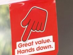 Coles dice che gli acquirenti del tribunale si preoccupano degli sconti “giusti”.