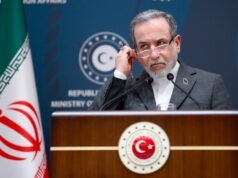 Il massimo diplomatico iraniano afferma che il potere della nazione sta nel resistere alle pressioni: “No alle grandi potenze”