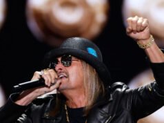 Kid Rock chiede a milioni di spettatori del TPUSA All-America Halftime Show di leggere la Bibbia e donare la propria vita a Gesù