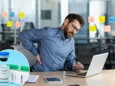 Il mal di schiena cronico può essere alleviato con un farmaco già sugli scaffali delle farmacie: studio