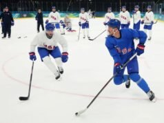 La squadra di hockey maschile degli Stati Uniti punta tutto sull’esperienza del villaggio olimpico