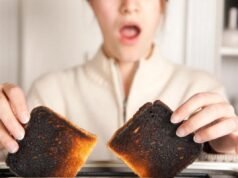 Il cibo bruciato fa davvero così male? I rischi reali e come evitarli