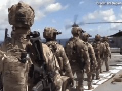 Le forze statunitensi salgono a bordo di una petroliera sanzionata dopo che la nave ha tentato di eludere la quarantena di Trump, afferma il Dipartimento di Guerra