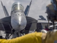 L’Iran promette di “prendere di mira le basi statunitensi” se le forze americane lanciassero un attacco: rapporto