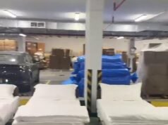 La vita nel blitz di Dubai: le famiglie britanniche bloccate negli Emirati Arabi Uniti raccontano di essere costrette a dormire sui letti nei parcheggi degli hotel e a rifugiarsi nei nightclub