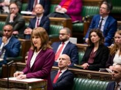 Ai fornitori di gasolio da riscaldamento viene detto di non sfruttare gli inglesi dopo che i prezzi sono raddoppiati nel contesto della crisi in Medio Oriente