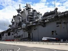 Trump schiera 5.000 Marines nella polveriera di Hormuz mentre crescono i timori sul campo dopo la morte di 13 soldati americani nella carneficina della guerra in Iran