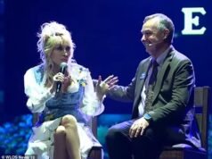 Dolly Parton, 80 anni, fa la prima apparizione pubblica in MONTHS quando ammette di essersi “logorata” a causa dei problemi di salute