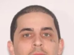 Caos all’evento del tour PGA mentre un uomo armato spara a due morti e fugge attraverso il percorso