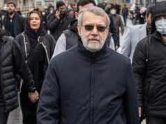 Un attacco aereo israeliano colpisce il leader iraniano Ali Larijani che la scorsa settimana ha insultato Trump per le strade di Teheran: aggiornamenti in tempo reale