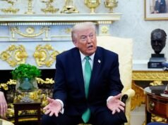 Trump lancia altre bordate contro Starmer che “delude” per non aver aiutato nella guerra con l’Iran – e sostiene che la politica di immigrazione del Labour è un “disastro”