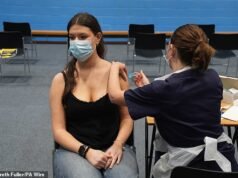 L’epidemia di meningite si diffonde alla SECONDA università del Kent mentre a Canterbury inizia la distribuzione del vaccino a 5.000 studenti