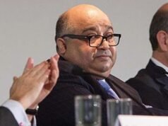 Lo sceicco miliardario pieno di debiti rischia di perdere la sua villa da 8,3 milioni di sterline nella strada più costosa della Gran Bretagna dopo aver affermato che la casa appartiene in realtà a sua moglie secondo la “consuetudine islamica”