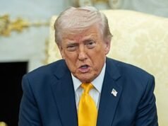 Trump si infuria contro Netanyahu di Israele per aver colpito i giacimenti petroliferi iraniani facendo salire alle stelle i prezzi del gas: “Gli ho detto di non farlo”