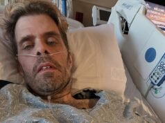 Il fragile Perez Hilton rivela una misteriosa crisi di salute che lo ha lasciato ricoverato in ospedale