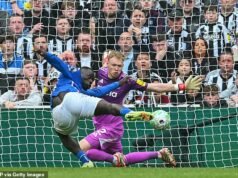 Newcastle – Sunderland 1-2: Brian Brobbey fa correre i padroni di casa a pezzi per scrivere il suo nome nel folclore del derby di Tyne-Wear – mentre la compostezza del Newcastle evapora per aggravare la settimana da incubo di Eddie Howe