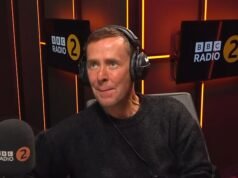 I corridori e i corridori hanno deciso di prendere il posto di Scott Mills: Vernon Kay è il favorito con Rylan Clark e Claudia Winkleman anche nella corsa dopo il licenziamento della star di BBC Radio 2