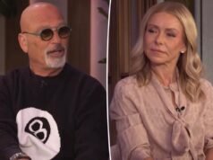 Howie Mandel scatta una foto a Kelly Ripa in un momento imbarazzante davanti alla telecamera