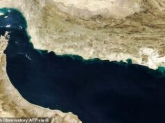 L’Iran critica le “bugie” di Trump sullo Stretto di Hormuz e afferma che tre navi sono state respinte dalla marina – aggiornamenti in tempo reale