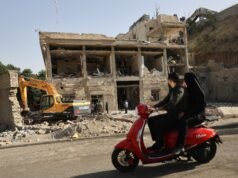 L’Iran giustizia tre persone condannate per aver ucciso agenti di polizia durante i recenti disordini prebellici