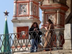 “Il mio telefono è un mattone”: i russi cercano informazioni mentre i dati sono bloccati