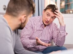 Furia per la “Condizione” Il coinquilino offre per accogliere gli amici: “Bizzarro”