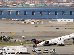 Il controllore ha autorizzato il camion dei pompieri ad attraversare la pista pochi secondi prima dell’incidente mortale del LaGuardia