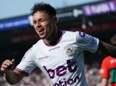 Caldo! Go Ahead Eagles risponde alla protesta del NAC Breda riguardo allo status di cittadino indonesiano di Dean James