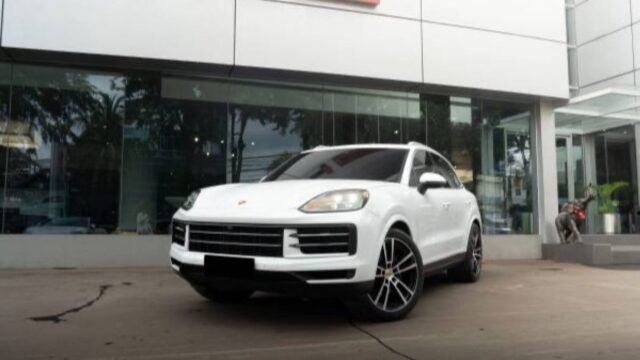 69ae600bbaa11-mobil-bekas-porsche-cayenne-2024_gemini_1265_711.jpg