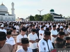 Congregazione della congregazione di Syattariyah Nagan Raya Aceh celebra oggi l’Eid al-Fitr