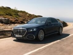 Questa berlina di lusso ha nuove funzionalità