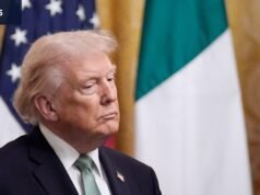 Trump, colpito dal bus del karma, vince sul campo di battaglia ma perde in diplomazia