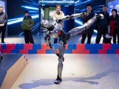 Cani robot e baristi umanoidi: a Pechino il futuro è adesso